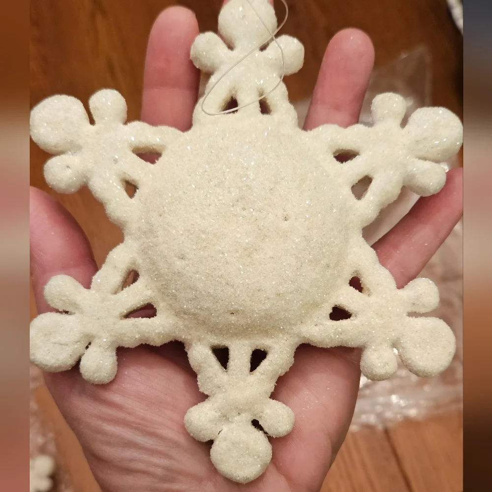 NEW SNOWMAN SNOWFLAKE Ornaments - Set of 8! 6